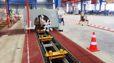 管樁自動(dòng)清模設(shè)備